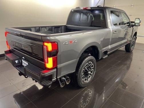 2026 Ford F-350 Platinum