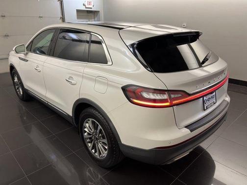 2020 Lincoln Nautilus Reserve