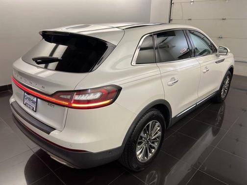 2020 Lincoln Nautilus Reserve