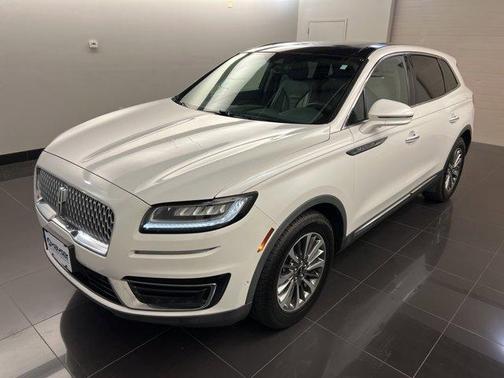 2020 Lincoln Nautilus Reserve