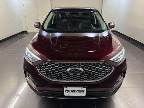 Burgundy 2024 Ford Edge SEL