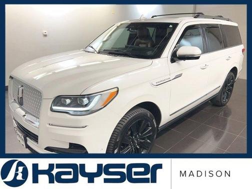 Pristine White 2023 Lincoln Navigator Reserve