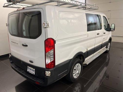 2017 Ford Transit-250 Base