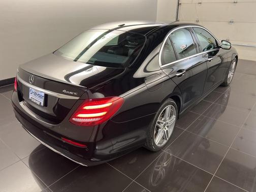 2018 Mercedes-Benz E-Class E 300