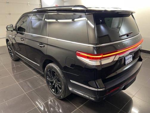 2023 Lincoln Navigator Reserve