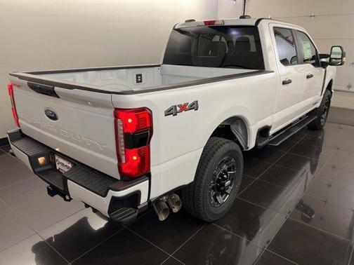 2025 Ford F-250 XL