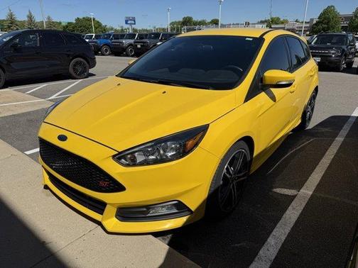 2017 Ford Focus ST Base