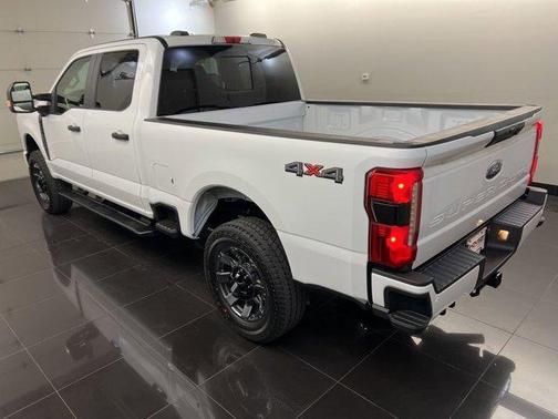 Oxford White 2026 Ford F-350 XL