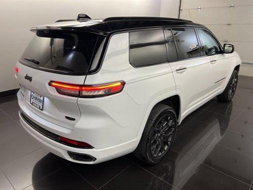 2023 Jeep Grand Cherokee L Summit