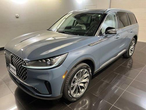 Whisper White 2026 Lincoln Aviator Reserve AWD