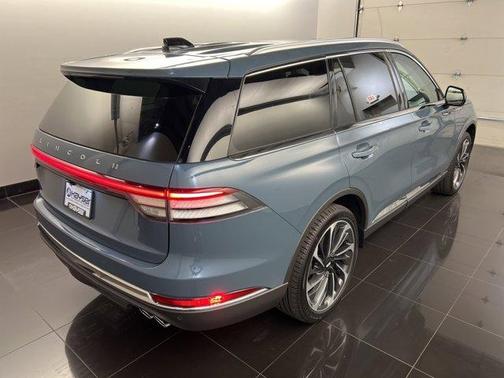 2025 Lincoln Aviator Reserve AWD