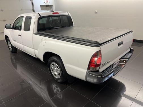 2015 Toyota Tacoma Base