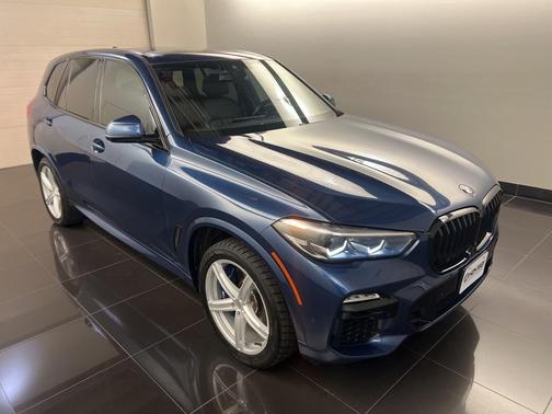 2020 BMW X5 M50i