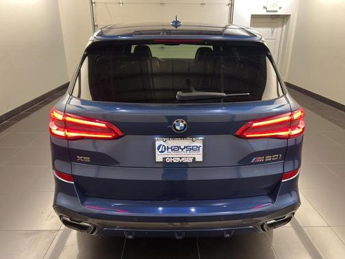 2020 BMW X5 M50i
