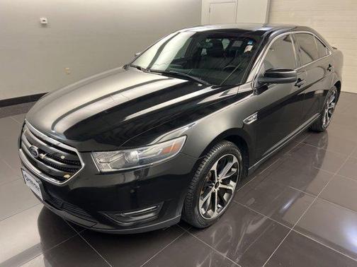 2015 Ford Taurus SEL