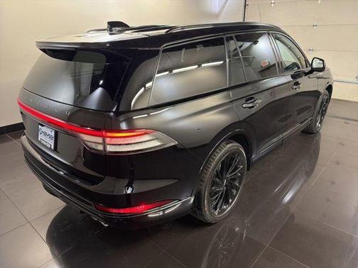 Infinite Black Metallic 2026 Lincoln Aviator Reserve AWD