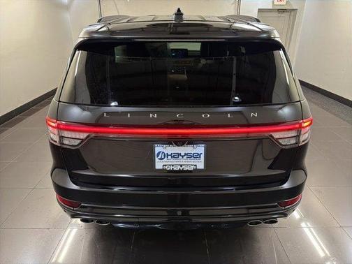 Infinite Black Metallic 2026 Lincoln Aviator Reserve AWD