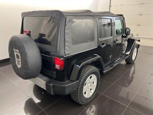 2012 Jeep Wrangler Unlimited Sahara