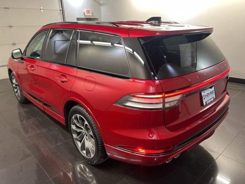 Red Carpet 2026 Lincoln Aviator Premiere