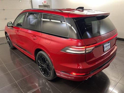 Red Carpet 2026 Lincoln Aviator Reserve AWD