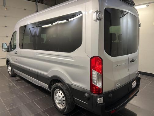 2024 Ford Transit-350 XLT