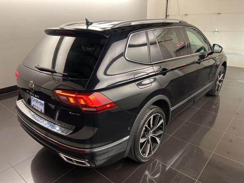 2022 Volkswagen Tiguan 2.0T SEL R-Line