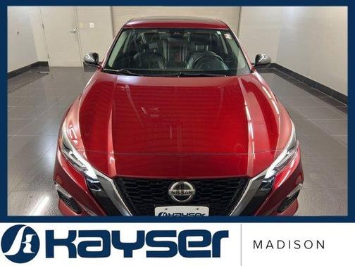 Scarlet Ember 2021 Nissan Altima 2.5 SR