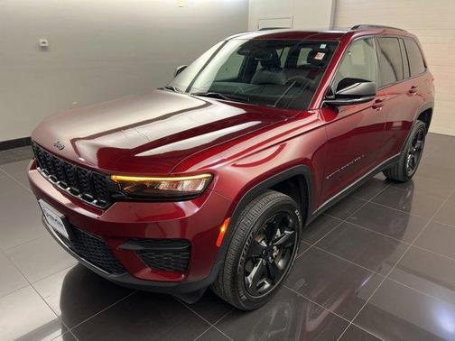 2023 Jeep Grand Cherokee Altitude