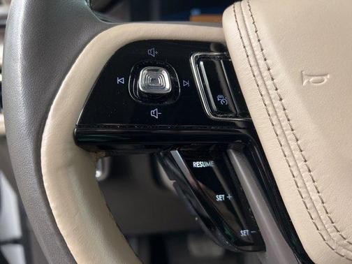 2022 Lincoln Aviator Reserve AWD