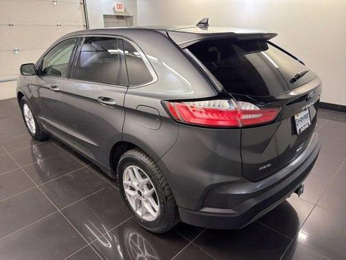 Gray Metallic 2023 Ford Edge SEL