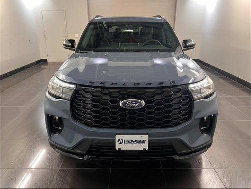 Vapor Blue Metallic 2026 Ford Explorer ST-Line