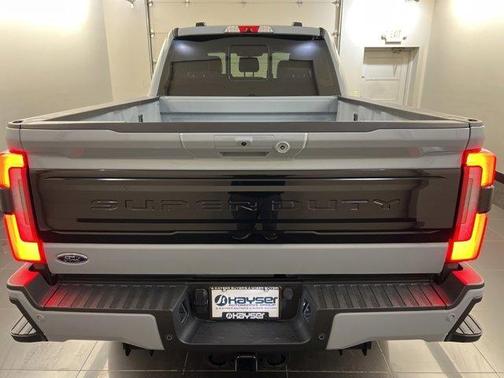 2025 Ford F-350 Platinum