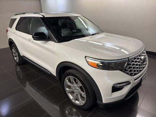 White Metallic 2020 Ford Explorer Platinum