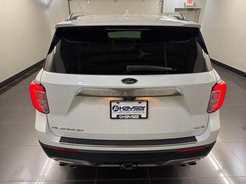 White Metallic 2020 Ford Explorer Platinum