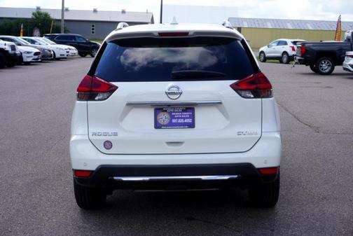 2020 Nissan Rogue SV