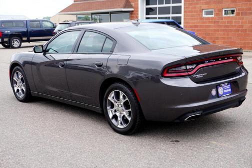 2017 Dodge Charger SXT
