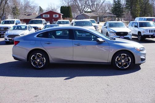 2024 Chevrolet Malibu LT