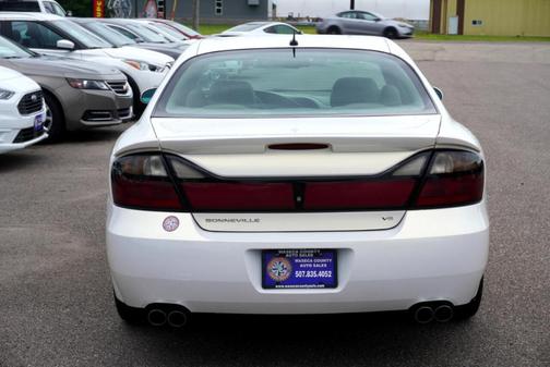 2005 Pontiac Bonneville GXP