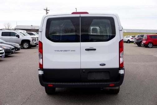 2022 Ford Transit-250