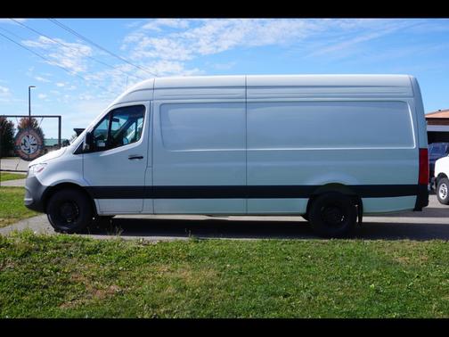 2025 Mercedes-Benz Sprinter 2500 170-IN. WB