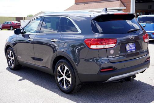 2016 Kia Sorento EX