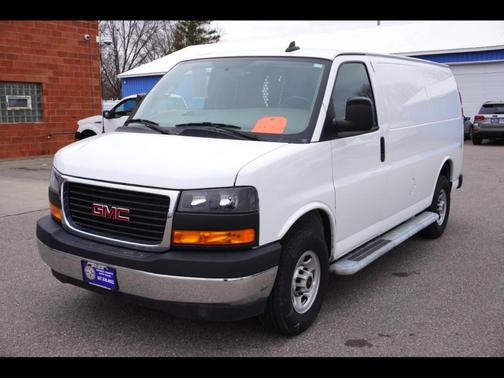 2022 GMC Savana 2500 Work Van