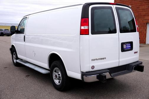 2022 GMC Savana 2500 Work Van