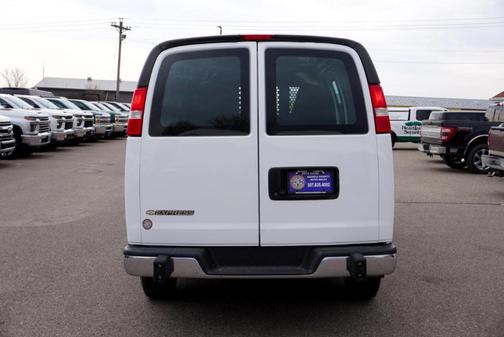 2022 Chevrolet Express 2500 Work Van