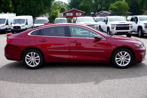2017 Chevrolet Malibu 1LT