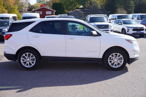 2021 Chevrolet Equinox LS