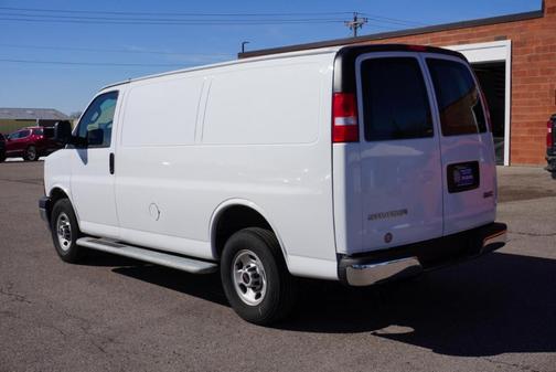 2024 GMC Savana 2500 Work Van