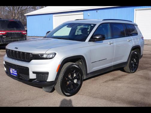 2024 Jeep Grand Cherokee L Laredo