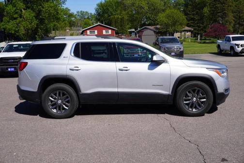 Silver 2017 GMC Acadia SLT-1