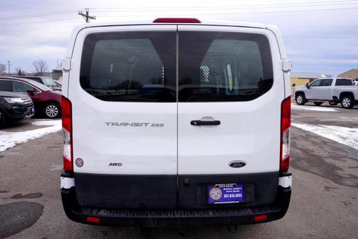 2023 Ford Transit-250 LOW ROOF W/SLIDING PASS. 130-IN. WB